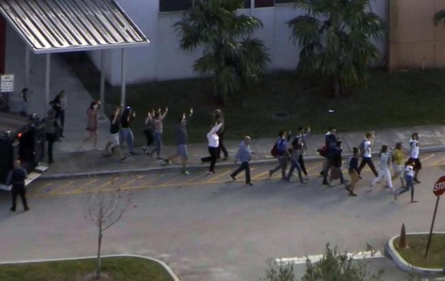 Стрельба в школе во Флориде: преступник признал свою вину