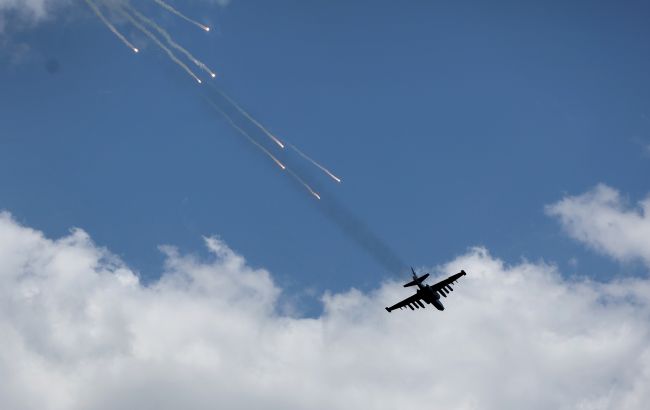 Российская авиация в районе Авдеевки нанесла удар по своим позициям, - АТЕШ