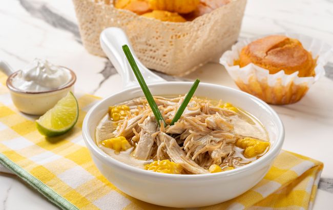 Чи допомагає курячий суп вилікувати застуду? Лікар відповів на одвічне питання