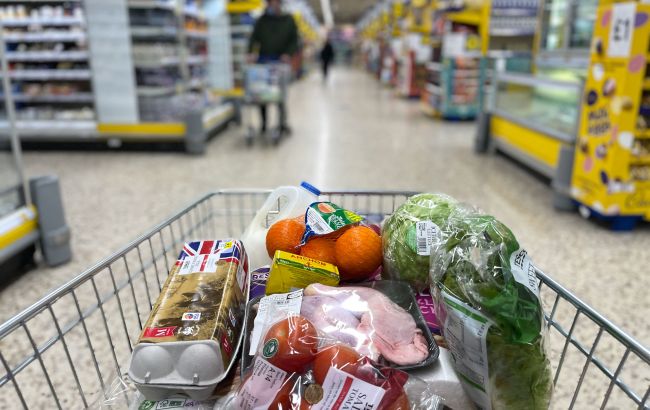Рекордные цены. Сколько стоят продукты в магазинах Британии осенью