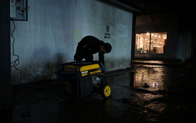 Чернігів на графіках: школи переводять на онлайн і розгортають "пункти незламності"