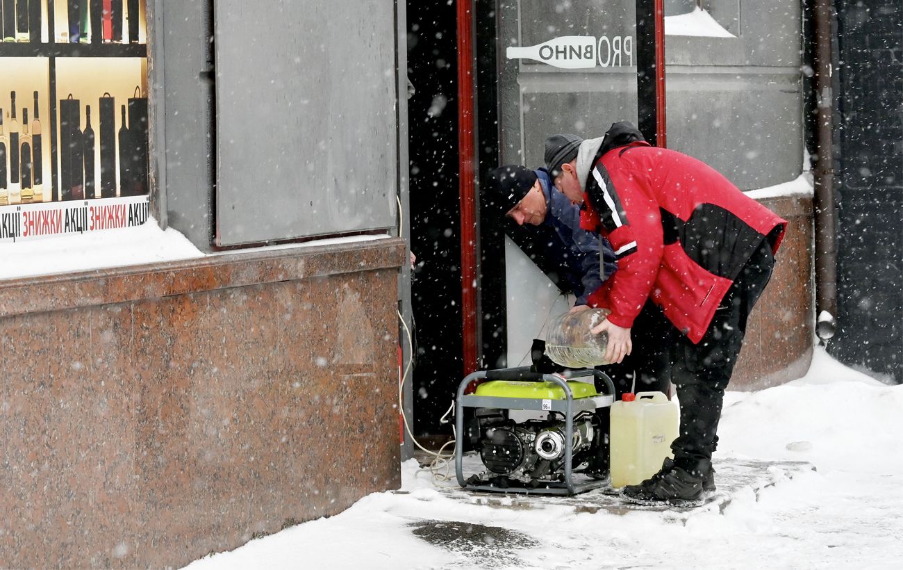 Місце, заправка та "відпочинок": як безпечно використовувати генератор і зберігати пальне