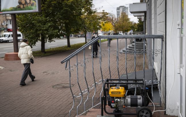 Какие сегодня графики отключения света в Украине: полный список по областям