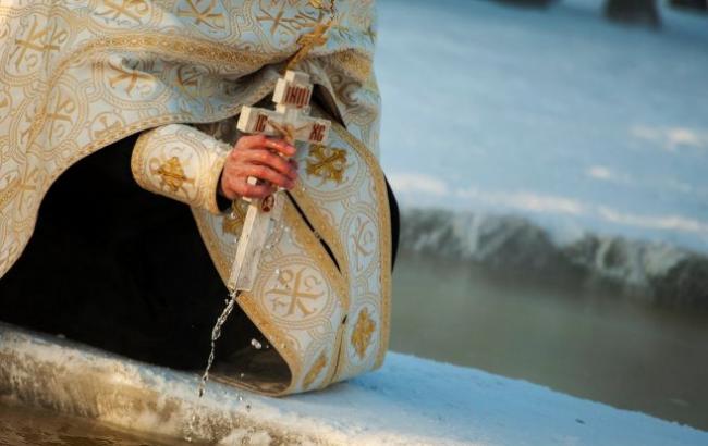 Священники предостерегают верующих от купаний на Крещение