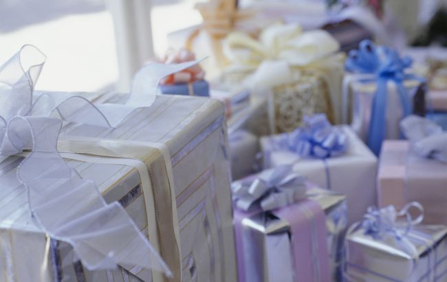 Свадьба публичного служащего? В НАПК предупредили, что на праздник дарить нельзя