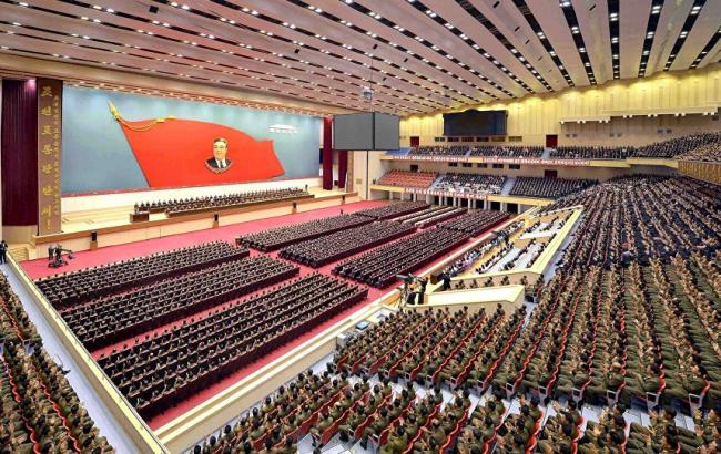 В КНДР начался первый за 36 лет съезд правящей партии