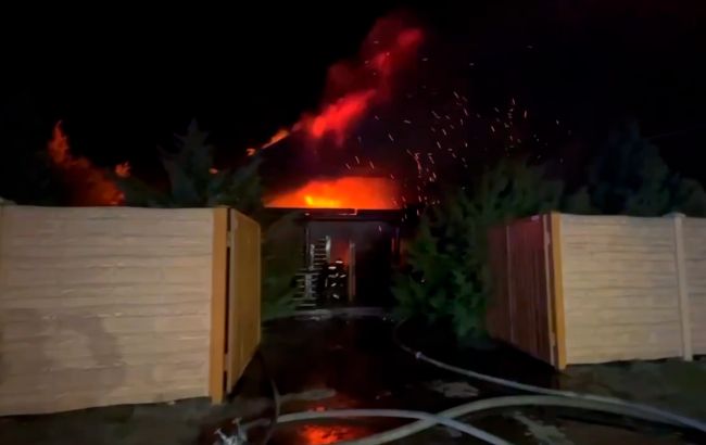 В Мелітополі "рятувальники" згоріли у бані. Влаштували "професійне" свято