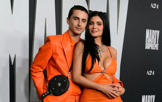 Кайлі Дженнер та Тімоті Шаламе розвіяли чутки про розставання появою у парних образах (фото)