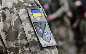 У Львові військовий ТЦК схопив жінку за горло: як відреагували у військкоматі