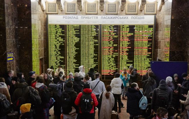 Изменения движения в трех областях: где сегодня автобусные трансферы вместо поездов УЗ