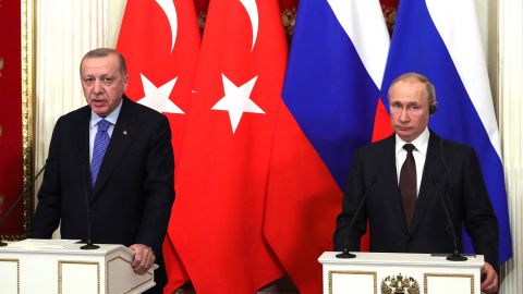 Ердоган заявив Путіну, що "готовий сприяти" переговорам Росії з Україною