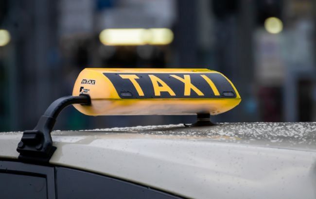 Більшість служб таксі в Україні працюють нелегально, - Мінінфраструктури