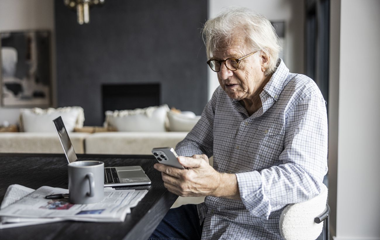 Пенсія "на паузі": кому з українців можуть призупинити виплати та як це виправити