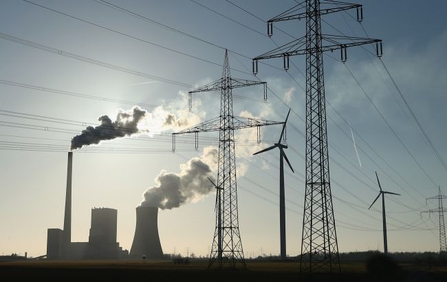 Боргова криза гальмує розвиток відновлювальної енергетики, - юристка