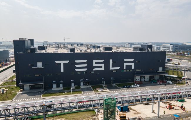 Tesla против Tesla. Компания Илона Маска подала в суд на индийский тезку