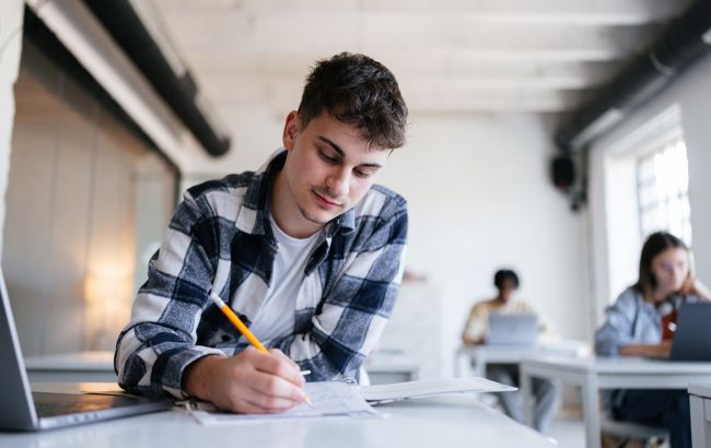 Могут ли мобилизовать студента прямо на учебе: адвокат объяснил, когда это бывает