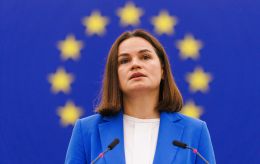 До Києва з першим візитом прибула лідерка опозиції Білорусі Тихановська