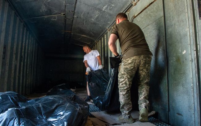 Украина вернула тела еще 17 погибших военных