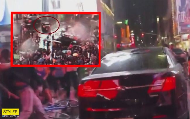 Авто в'їхало в натовп протестувальників в самому центрі Нью-Йорка: з'явилося відео