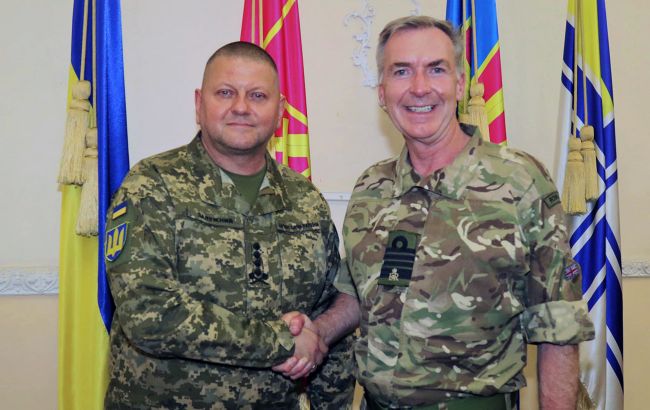 Залужний обговорив посилення ППО України з адміралом Британії