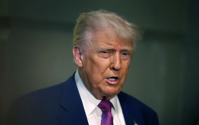 Вертоліт із Трампом через проблеми зі зв'язком пролетів поряд із літаком над Вашингтоном, - NYT