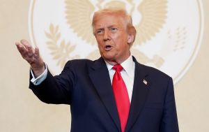 Корупція чи розкіш? Трамп озвучив нову ціну за бальний зал у Білому домі