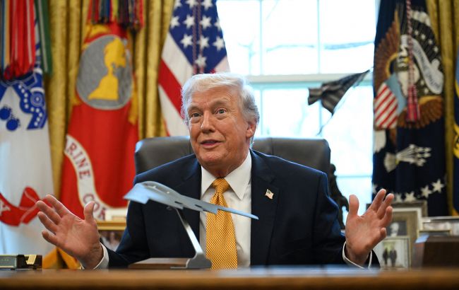 Трамп побачив "океан" з чотирьох сторін навколо Криму: "Я розбираюся"
