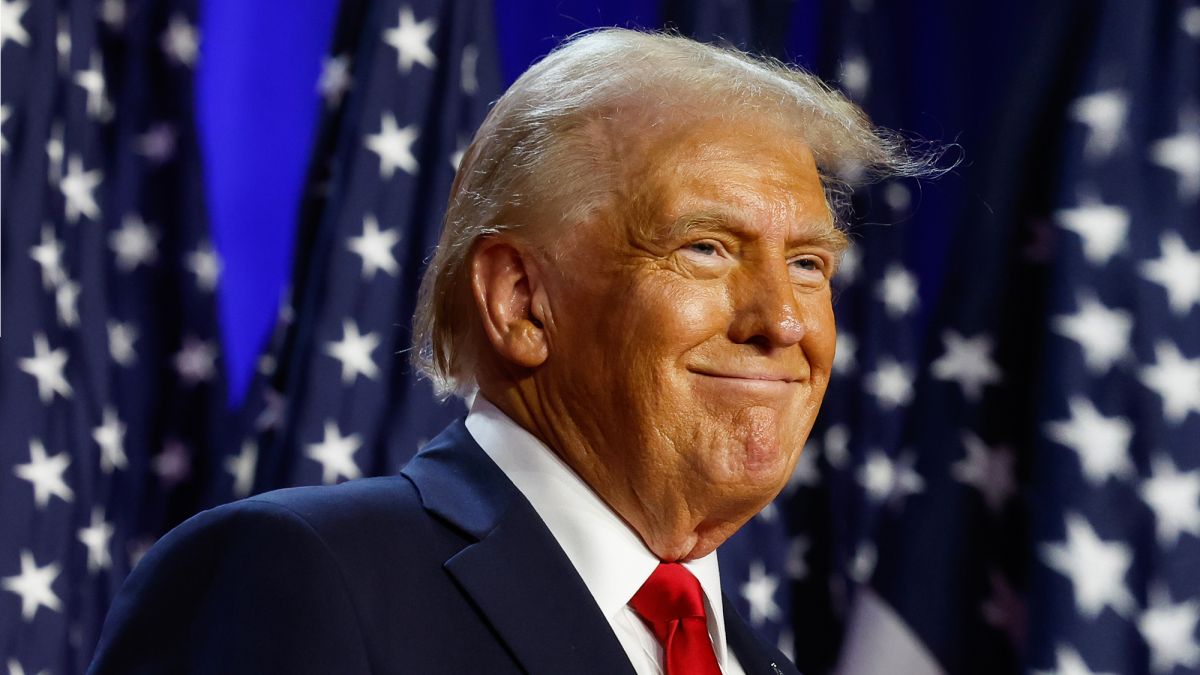 Трамп не прекратит поставки оружия и помощи в Украину | РБК Украина