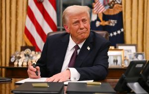 Трамп підписав закон Грема про "пекельні санкції" проти Росії