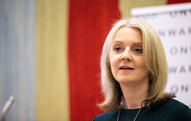 Трасс на посаді прем'єра Британії планує оголосити Китай загрозою нацбезпеці, - The Times