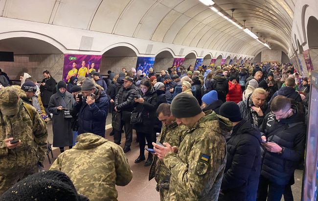 Над Украиной фиксируют несколько групп "Шахедов": где угроза ударов