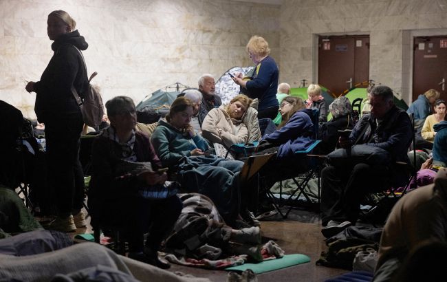 В Одесі пролунали вибухи та перебої зі світлом: місто під ударом дронів та ракет