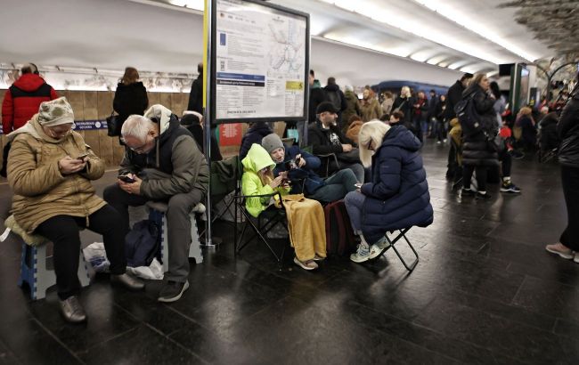 В Киеве и ряде областей воздушная тревога из-за угрозы баллистики