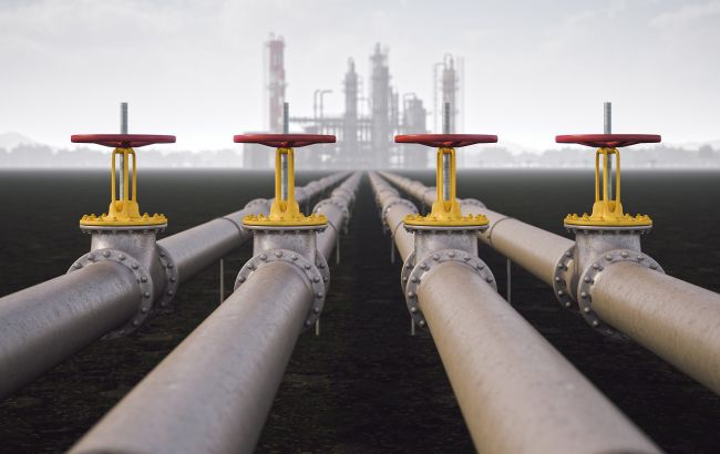 Росія та Саудівська Аравія намагаються підняти ціни на нафту, зменшивши поставки, - ЗМІ