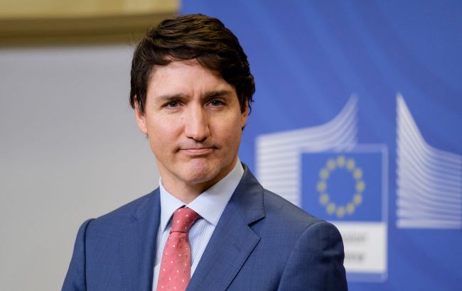 Канада будет поддерживать Украину всеми имеющимися механизмами, - премьер-министр