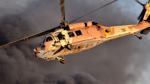 Израиль атаковал военные цели в Сирии в ответ на обстрел Голанских высот