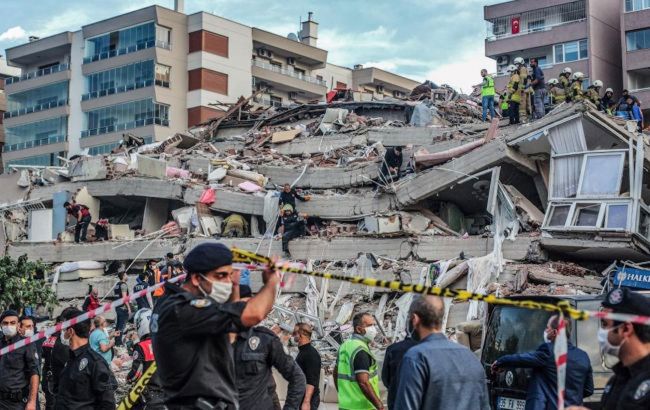 У Туреччині зросла кількість жертв землетрусу
