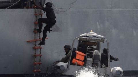 Украинский моряк вернулся из захваченного судна вблизи Нигерии