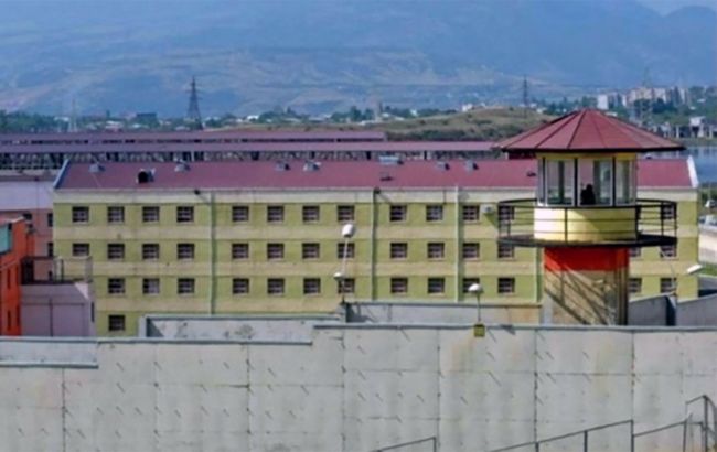 Підозрюють у недбалості співробітника: в грузинській в'язниці помер громадянин України