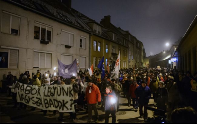 В Будапеште состоялся протест против "рабского труда"