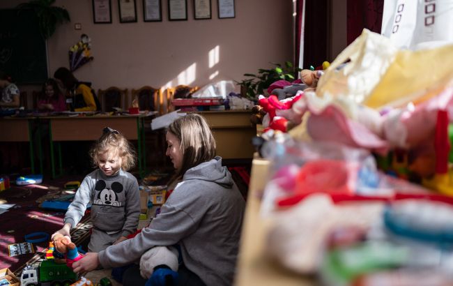 Кабмін заборонив виселяти деякі категорії переселенців із тимчасового житла