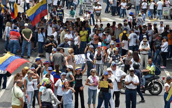 У Венесуелі заарештували двох опозиційних депутатів