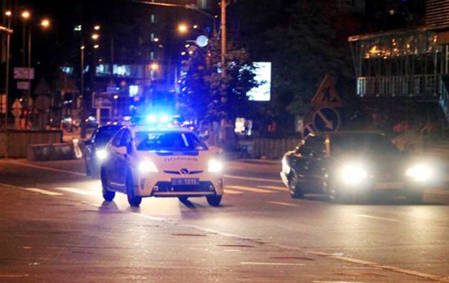 У Миколаєві поліцейський автомобіль зіткнувся з мікроавтобусом