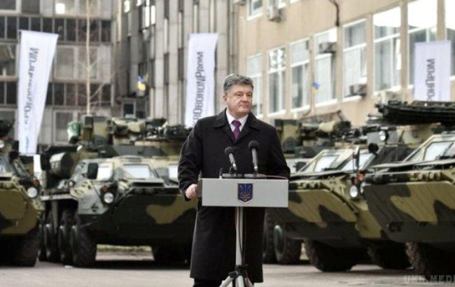Президент протестировал и одобрил новый БТР для украинской армии