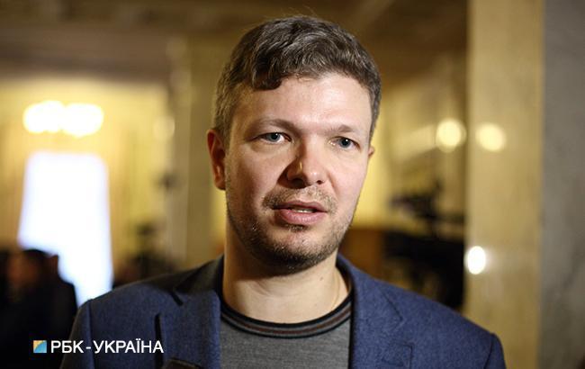 Комитет в среду не будет рассматривать вопрос депутатской неприкосновенности