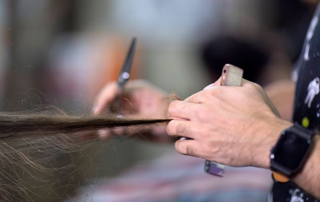 Як позбавиться від посічених кінчиків волосся самостійно: довжина точно не постраждає