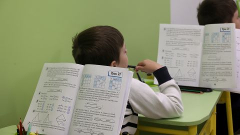 В Україні оновили правила сертифікації вчителів: які умови та надбавки