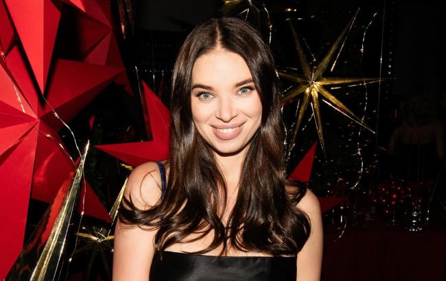 Дружина Усика замилувала сімейними фото в День захисту дітей