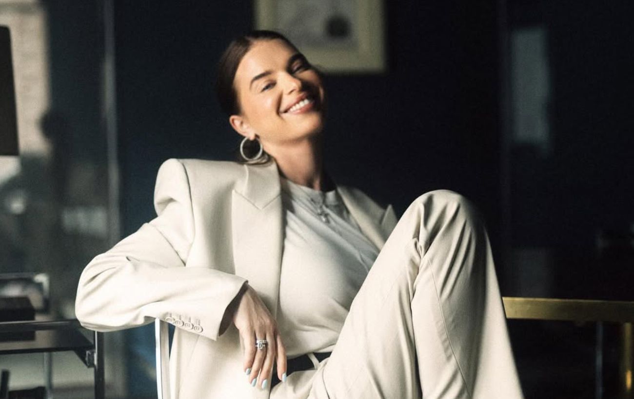 70 пен 20 жастағы қыздар арасындағы оральды секс Қара әйелдердің кискаларының мөлшері