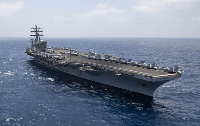В Средиземное море прибывает авианосная группа ВМС США